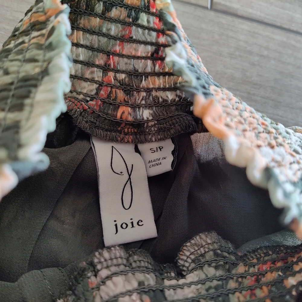 JOIE Top - Picture 6 of 8
